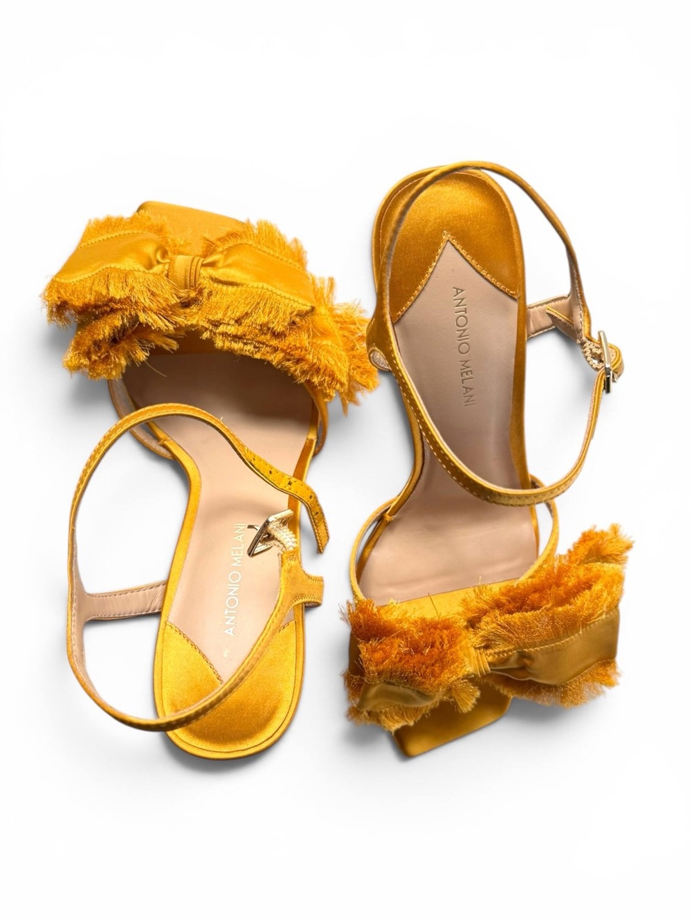 Antonio Melani Women Mustard Satin Fringe Bow Sandals Sculptural Heel Size 8 - Picture 10 of 13